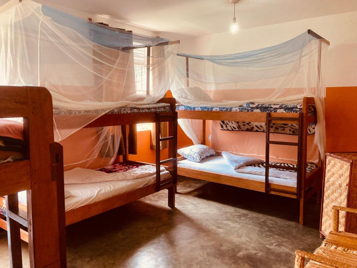Yes Hostel Fort Portal Екстер'єр фото