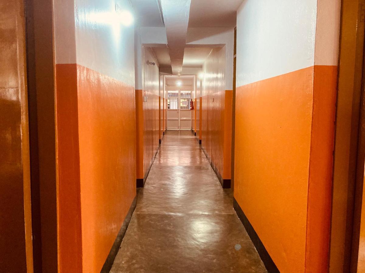 Yes Hostel Fort Portal Екстер'єр фото
